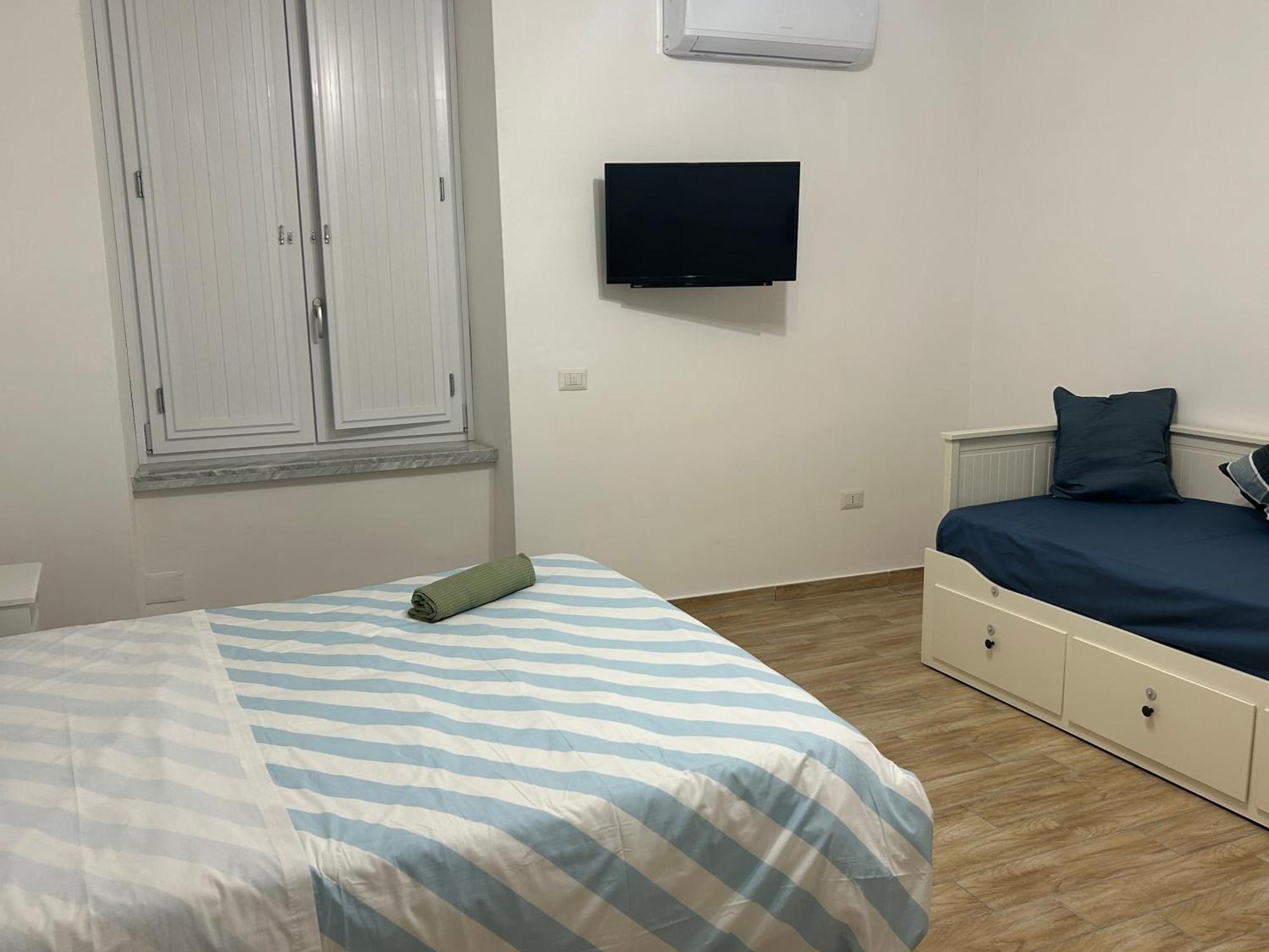 Suite Di Giordy Napoli Centro Exterior photo